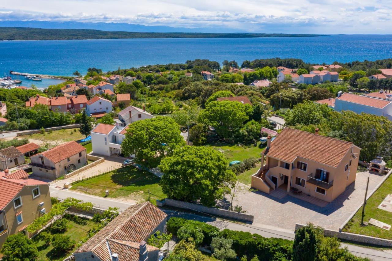 Apartments Marina Veskovic Nerezine Exterior foto